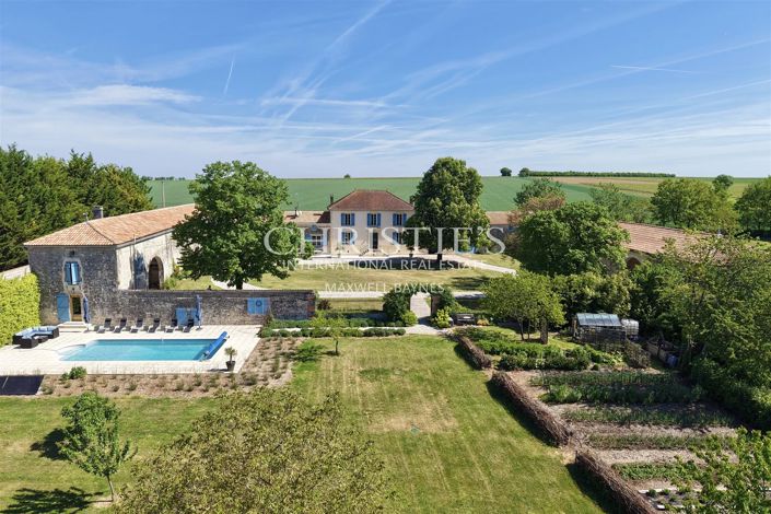Image No.6-5 Bed House for sale