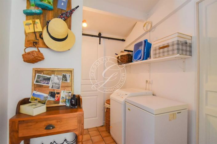 Image No.16-3 Bed House for sale