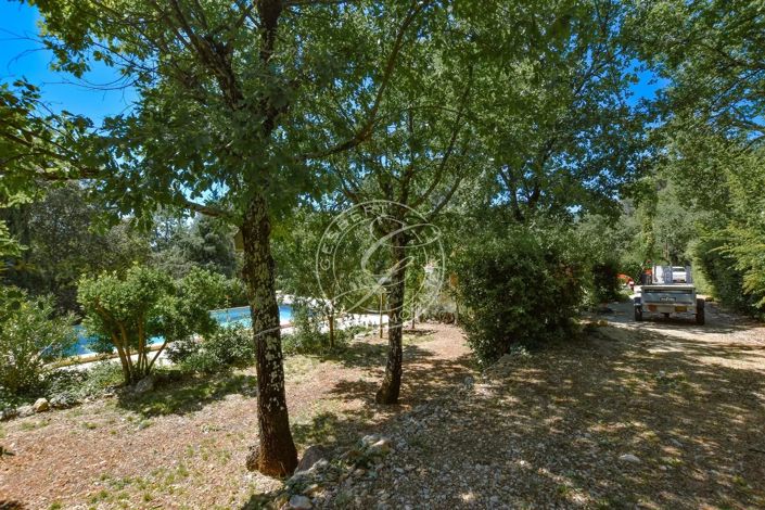 Image No.24-3 Bed House for sale
