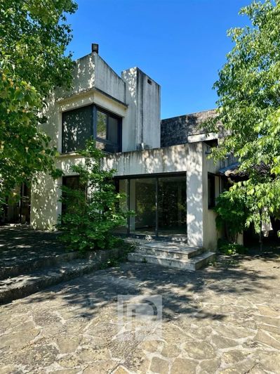 Image No.15-4 Bed House for sale