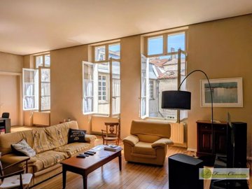 1 - Angoulême, Apartment