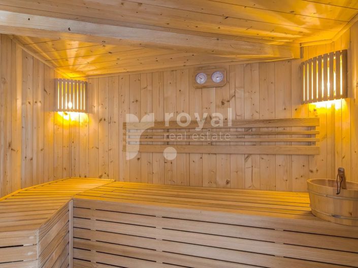 Image No.29-5 Bed House for sale