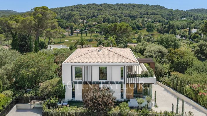 Image No.4-5 Bed House for sale