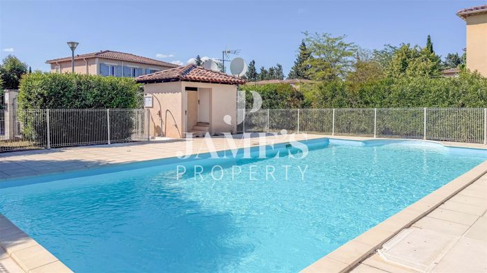 Image No.11-3 Bed House for sale