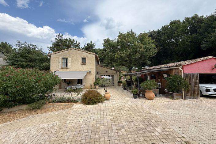 Image No.15-3 Bed House for sale
