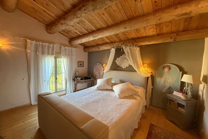 Image No.6-3 Bed House for sale