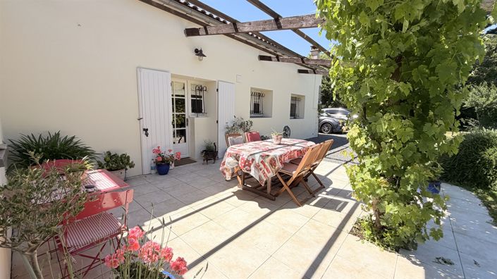 Image No.22-3 Bed House for sale