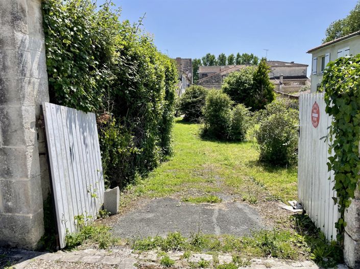 Image No.3-5 Bed House for sale