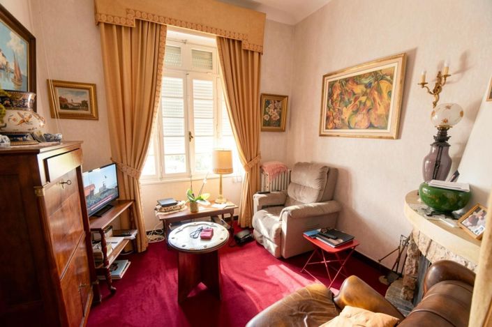 Image No.9-2 Bed House for sale