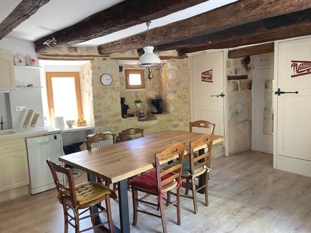 Image No.3-4 Bed House for sale