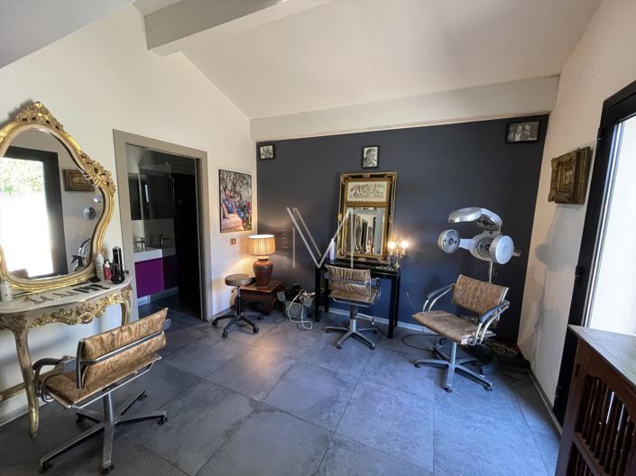 Image No.20-3 Bed House for sale