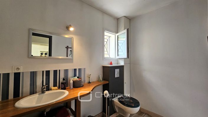 Image No.18-5 Bed House for sale