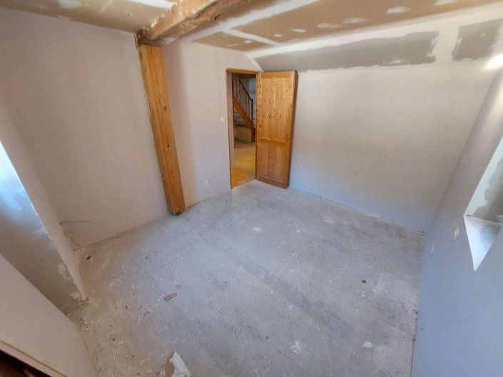 Image No.14-4 Bed House for sale