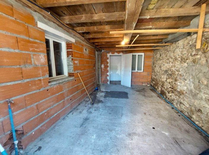 Image No.16-4 Bed House for sale