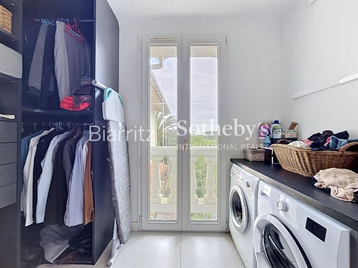 Image No.14-4 Bed House for sale