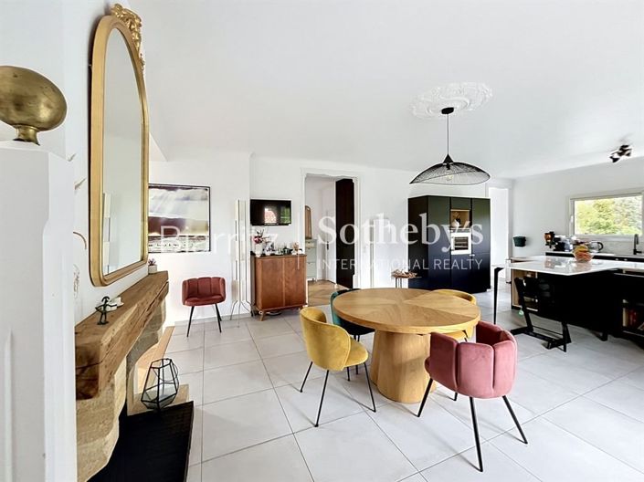Image No.9-4 Bed House for sale