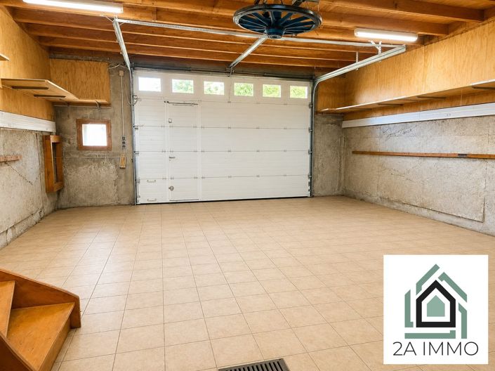 Image No.19-4 Bed House for sale