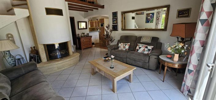 Image No.2-Maison à vendre à Roquebrune-sur-Argens