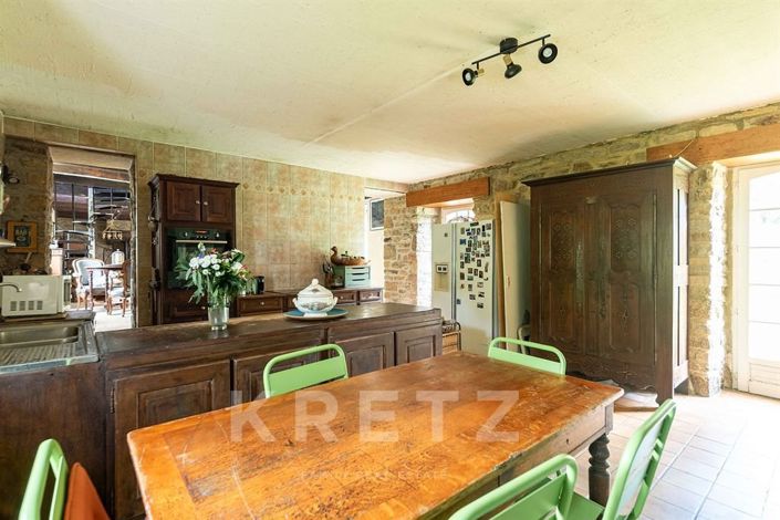 Image No.13-9 Bed House for sale