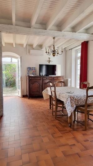 Image No.16-5 Bed House for sale