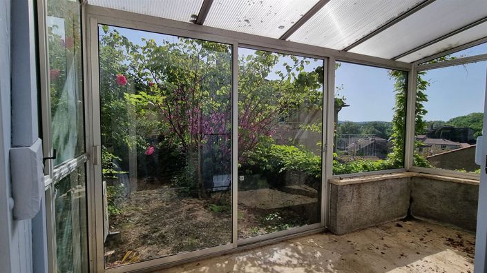 Image No.19-5 Bed House for sale