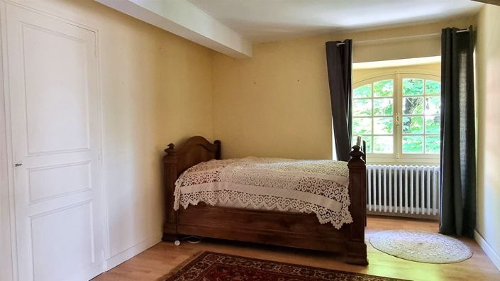 Image No.23-5 Bed House for sale