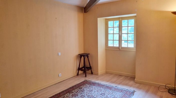 Image No.26-5 Bed House for sale