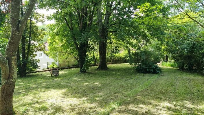 Image No.8-5 Bed House for sale