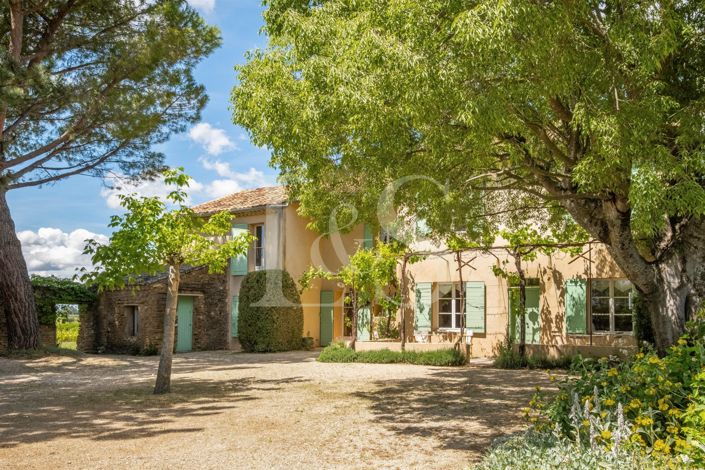 Image No.6-5 Bed House for sale