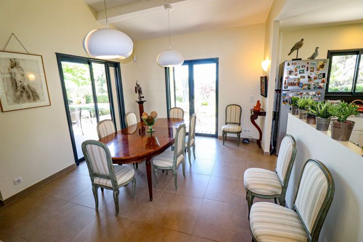 Image No.14-4 Bed House for sale