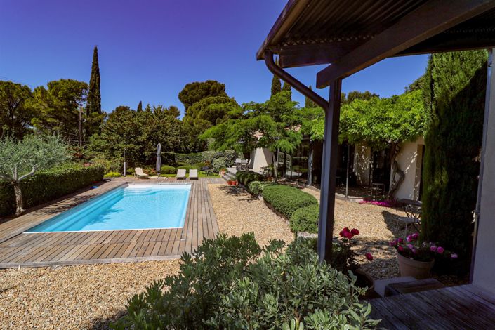 Image No.45-4 Bed House for sale