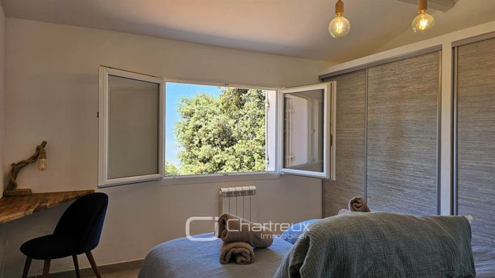 Image No.16-4 Bed House for sale