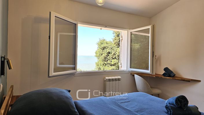 Image No.19-4 Bed House for sale