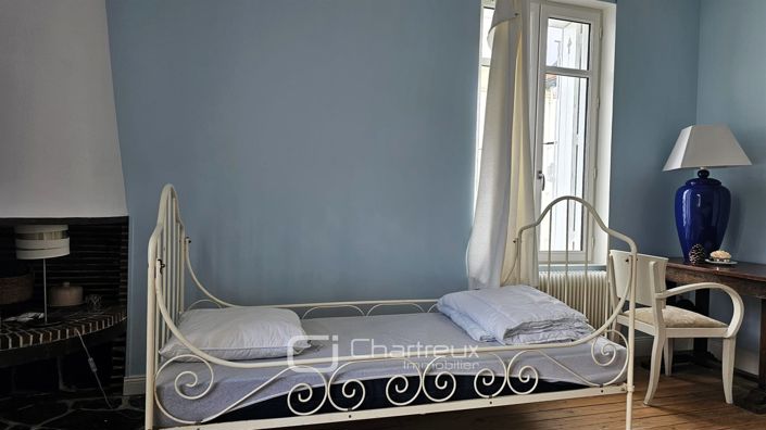 Image No.14-4 Bed House for sale