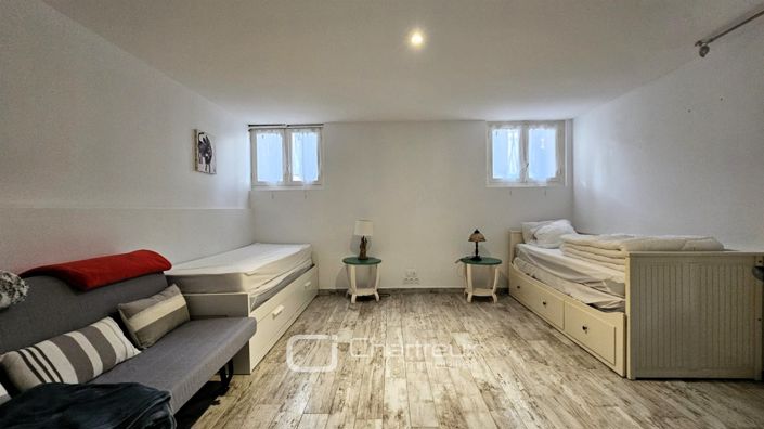 Image No.18-4 Bed House for sale