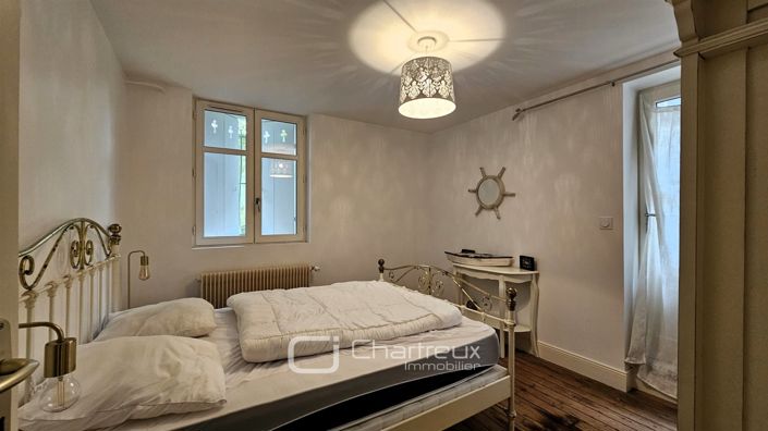 Image No.19-4 Bed House for sale