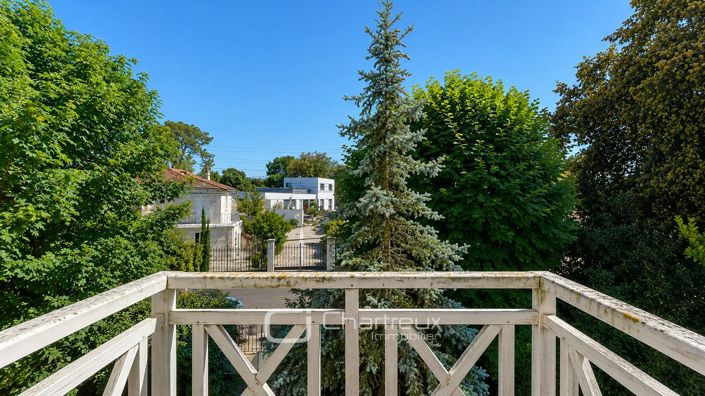 Image No.15-7 Bed House for sale