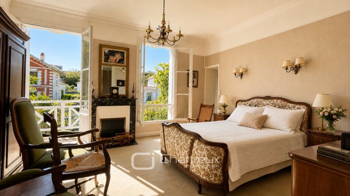 Image No.16-7 Bed House for sale