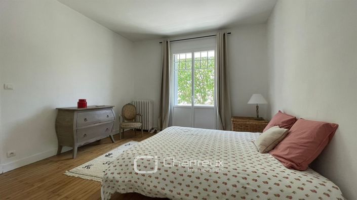 Image No.15-3 Bed House for sale