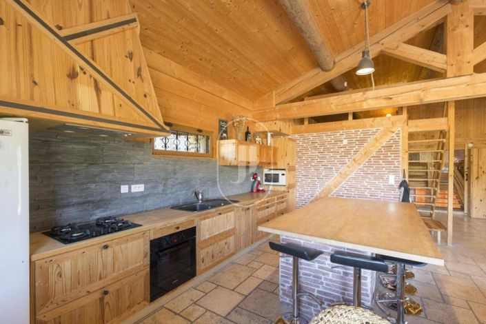 Image No.4-1 Bed House for sale