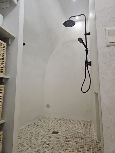 Image No.12-1 Bed House for sale