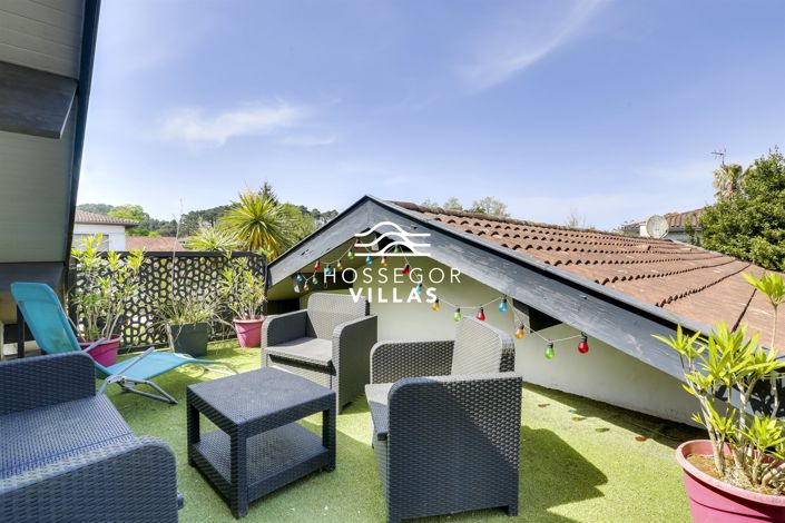 Image No.13-3 Bed House for sale