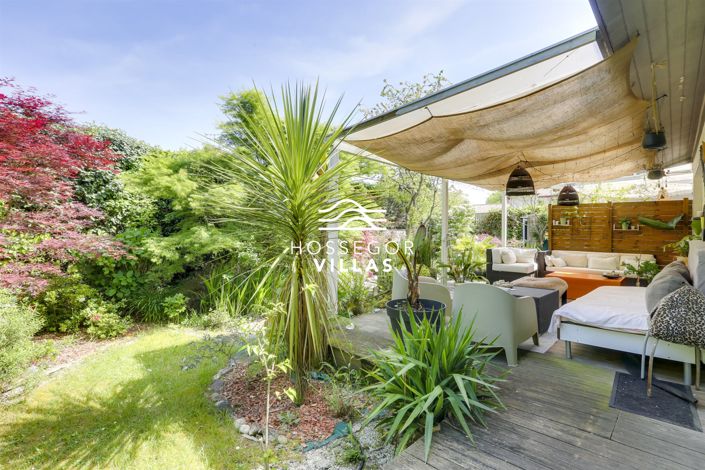 Image No.2-3 Bed House for sale
