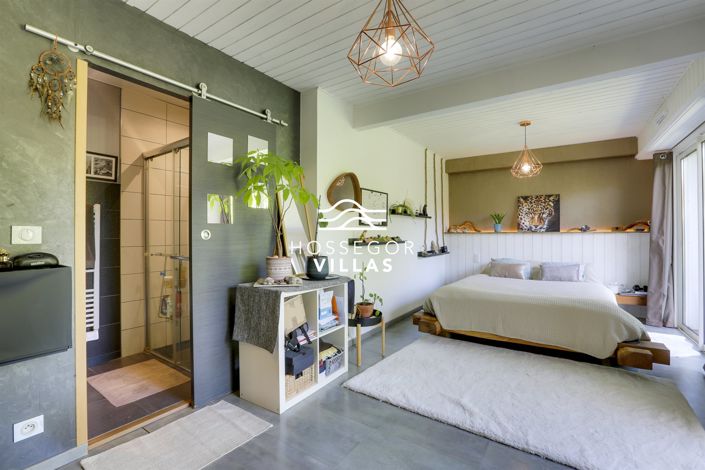 Image No.7-3 Bed House for sale