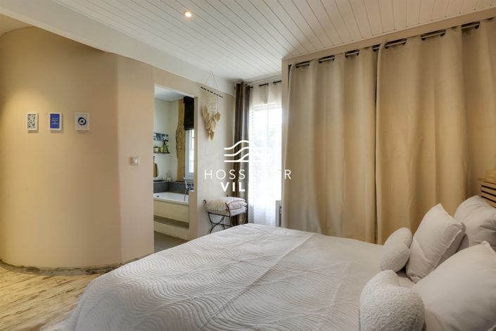 Image No.9-3 Bed House for sale