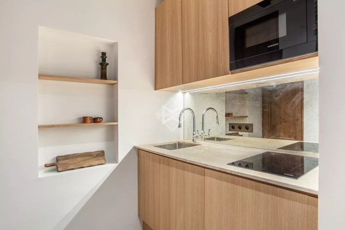 Image No.10-1 Bed Apartment for sale