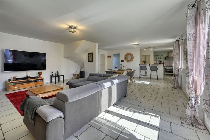 Image No.5-4 Bed House for sale