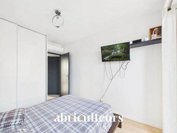 Image No.19-3 Bed House for sale