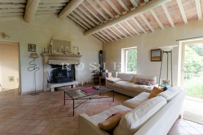 Image No.4-2 Bed House for sale