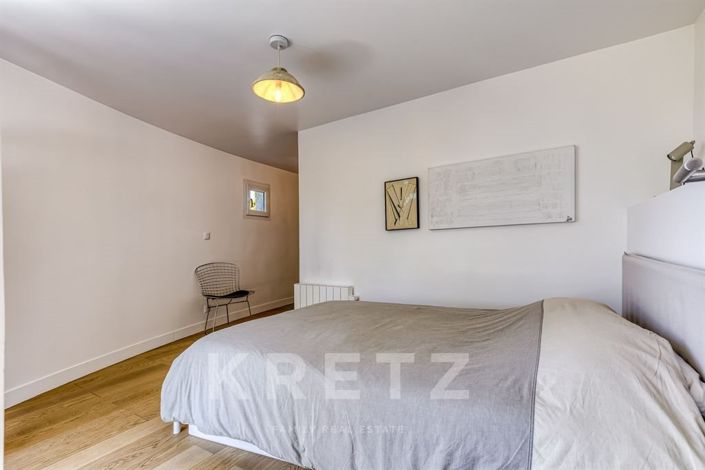 Image No.17-3 Bed House for sale